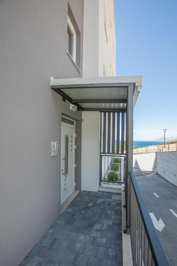 Silver Sea Apartment Макарська Екстер'єр фото
